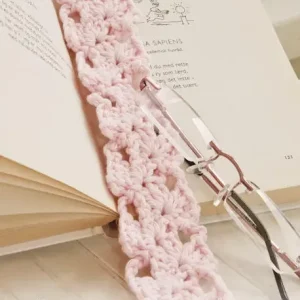 0-936 Reading Petals by DROPS Design Utförsäljning